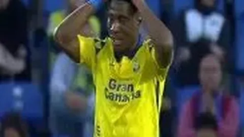 都美竹揭露：吴亦凡外表憨厚 内里却将女性视作玩物